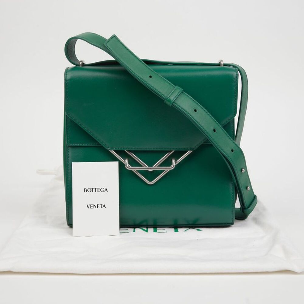 The Clip Small Shoulder Crossbody Bag